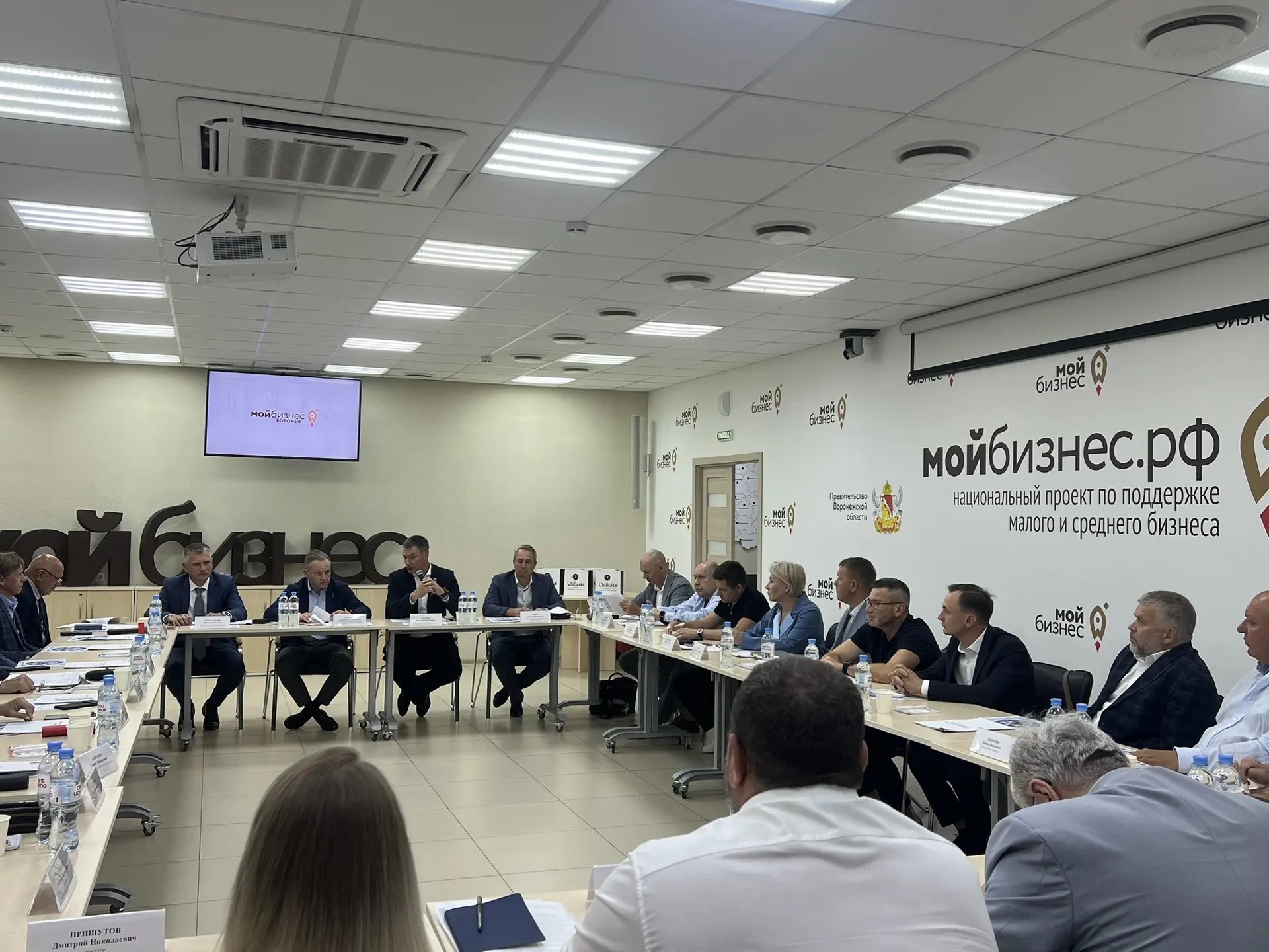 Круглый стол с участие представителя Государственной думы